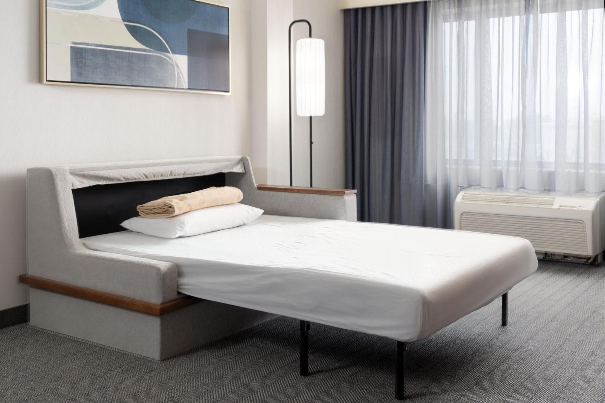 Отель Courtyard By Marriott Ontario Ранчо-Кукамонга Экстерьер фото