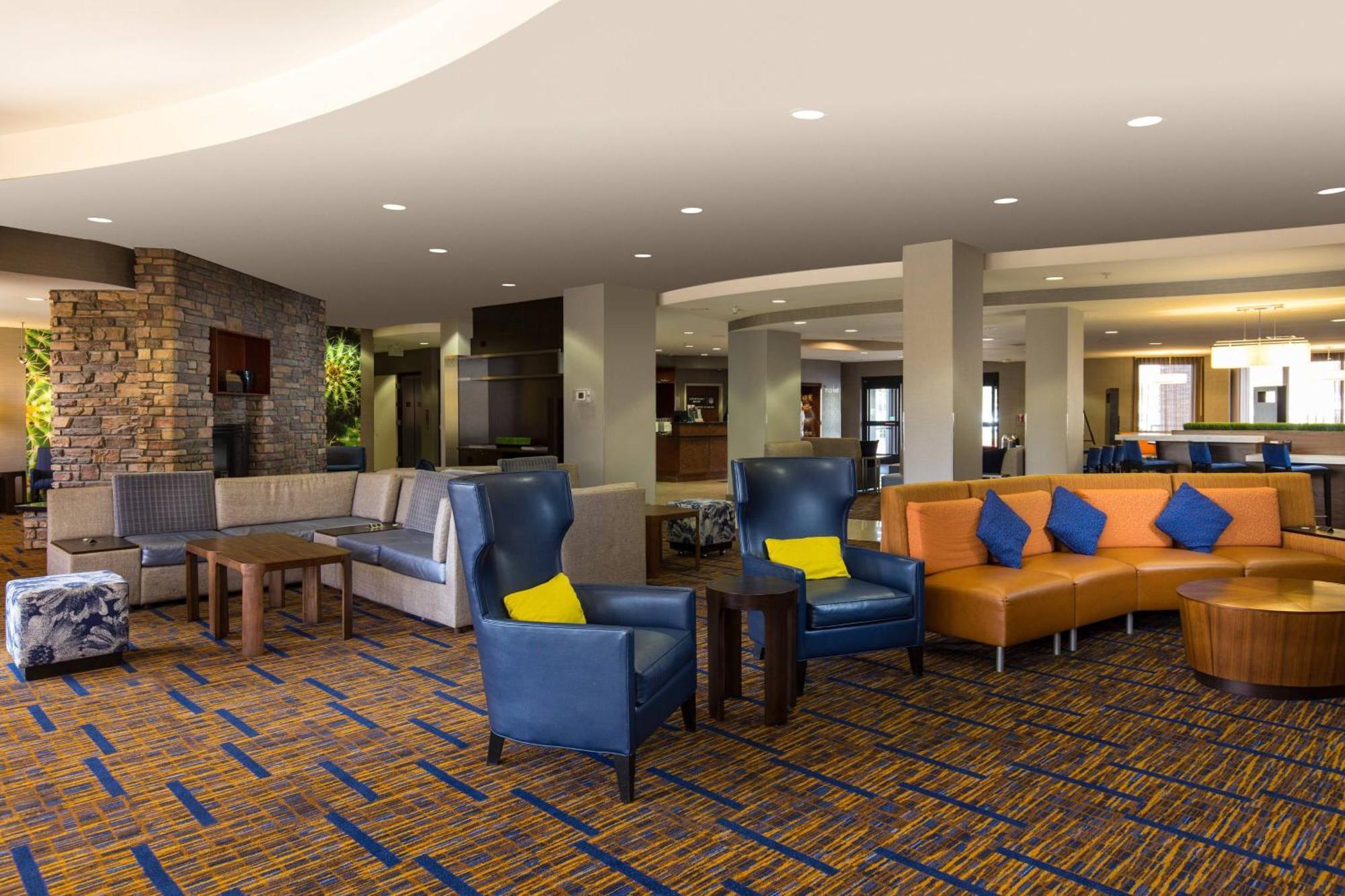 Отель Courtyard By Marriott Ontario Ранчо-Кукамонга Экстерьер фото