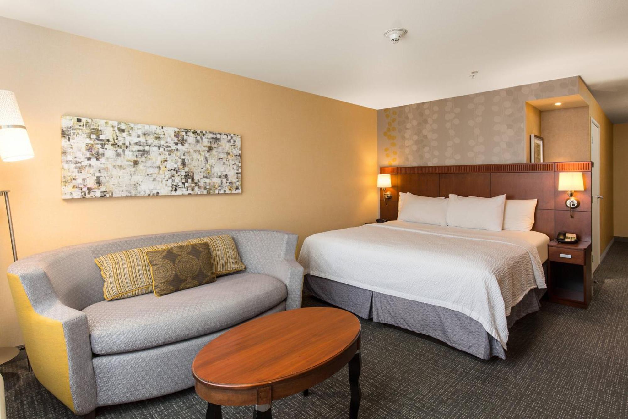 Отель Courtyard By Marriott Ontario Ранчо-Кукамонга Экстерьер фото